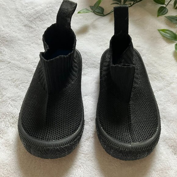 Jan & Jul Black Knit Hi-Top Shoes | Toddler Size 5 | Machine Washable Slip-On - Picture 2 of 11